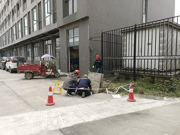 安防監(jiān)控系統(tǒng)安裝過(guò)程線路鋪設(shè) 安防監(jiān)控系統(tǒng)安裝過(guò)程線路鋪設(shè)